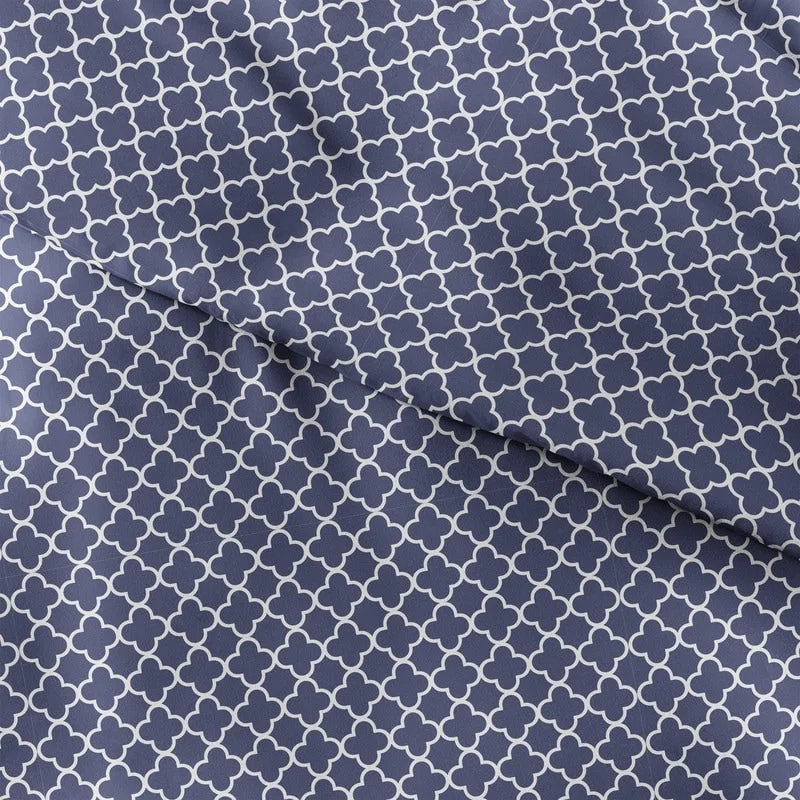 quatrefoil-navy