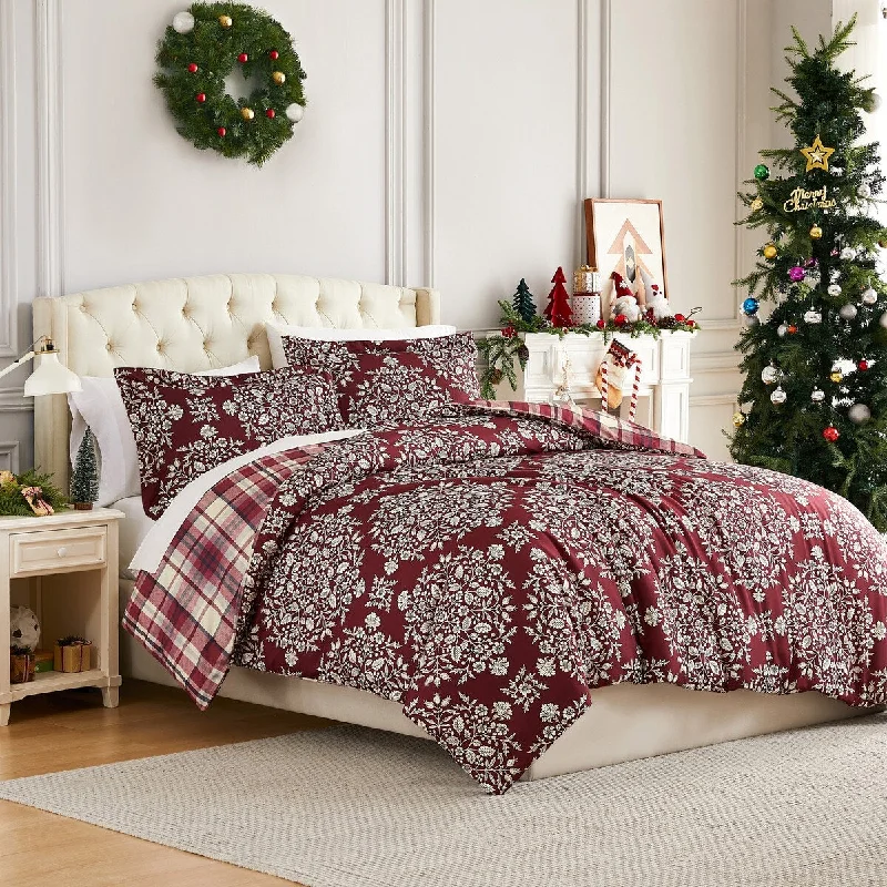 Christmas Carol 3-piece Holiday Duvet Cover Set