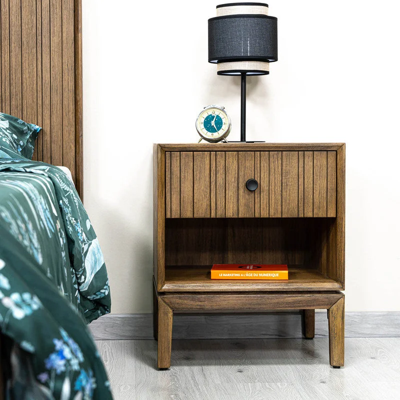 Borgergade Night Table - Chestnut