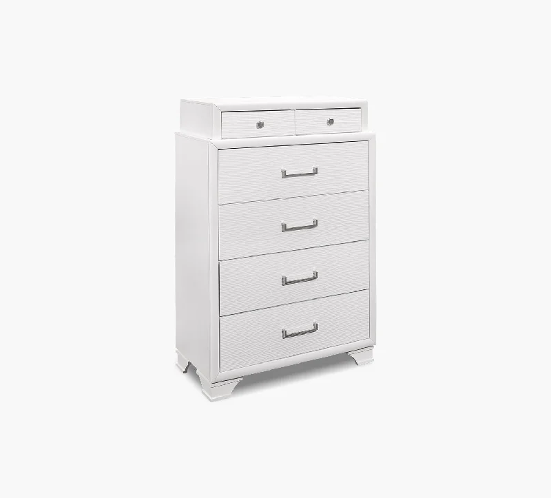 Jordyn White 6 Drawer Chest